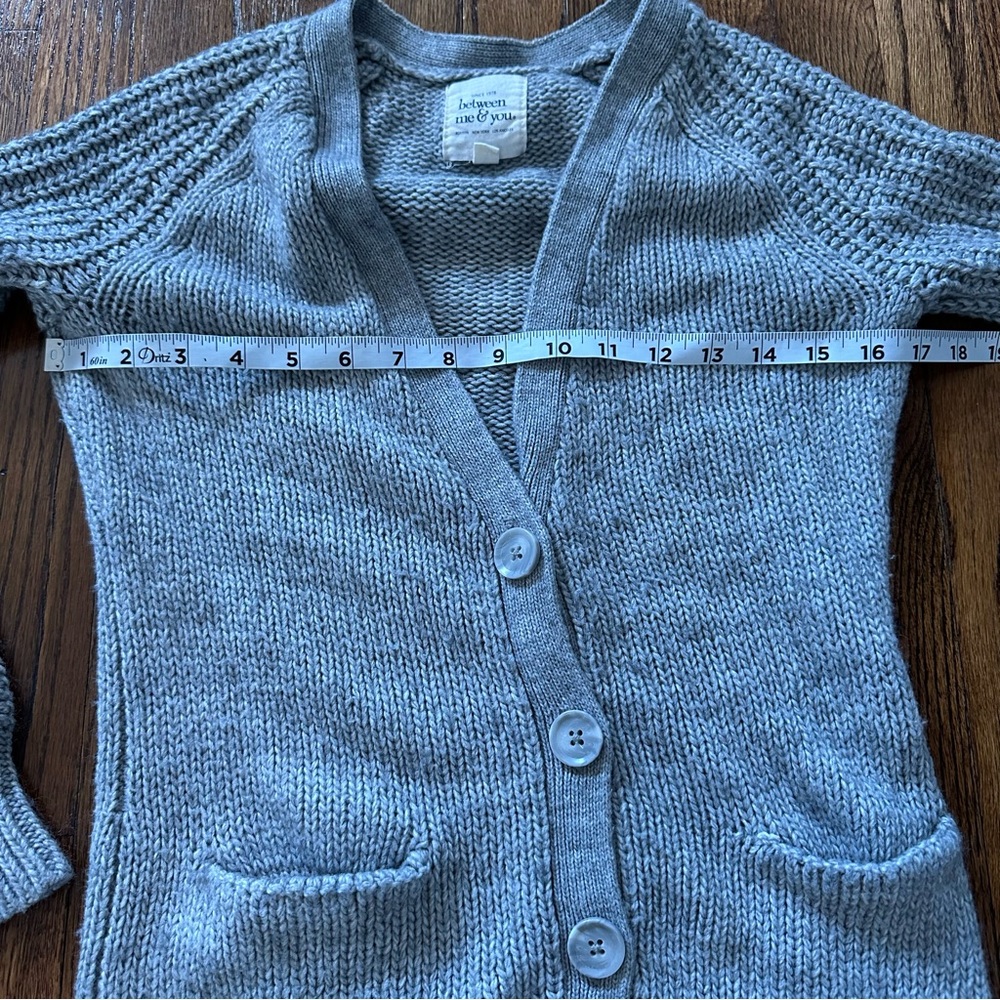 Between Me & You Wool Mix Gray Cardigan Small Button down - Picture 5 of 9